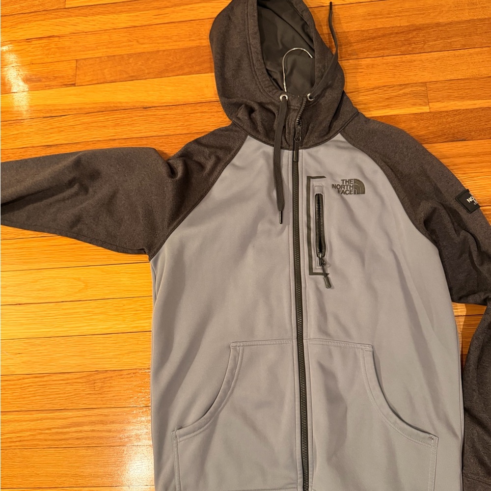 The North Face Men's Two-Tone Gray Performance Jacket